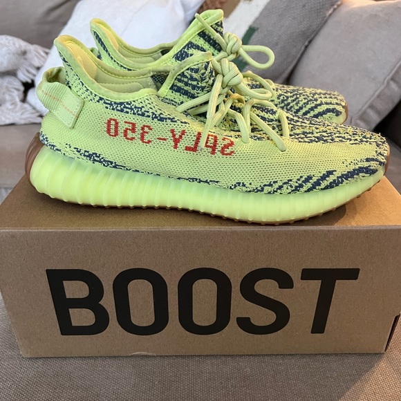 mens yeezy boost 350 V2 ‘semi-frozen yellow’ shoe - Picture 8 of 9